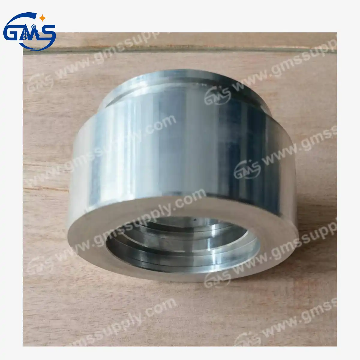 683-16-0 Gland, CBALANCE CYL